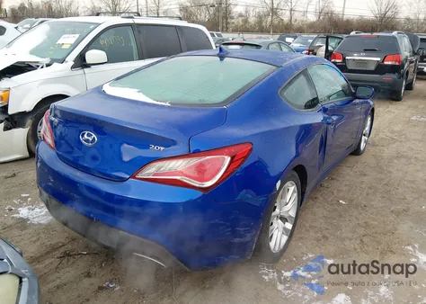 2013 Hyundai Genesis 2.0T z USA, uszkodzony, nr VIN KMHHT6KD7DU091971